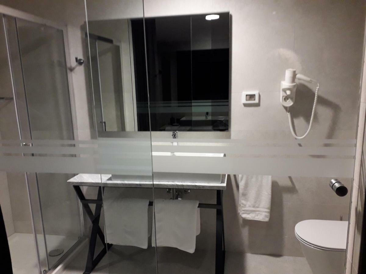 Rialto Residence لابين المظهر الخارجي الصورة